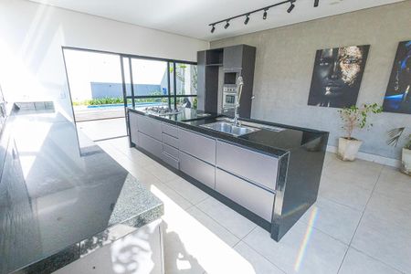Casa para alugar com 280m², 4 quartos e 4 vagas Casa para alugar com 280m², 4 quartos e 4 vagasSala / Cozinha