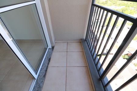Varanda  de apartamento para alugar com 2 quartos, 53m² em Parque Ribeirao Preto, Ribeirão Preto