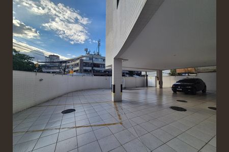 Apartamento para alugar com 275m², 3 quartos e sem vaga