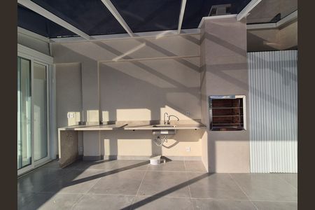 Apartamento para alugar com 275m², 3 quartos e sem vaga