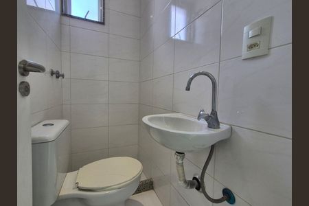 Apartamento para alugar com 275m², 3 quartos e sem vaga