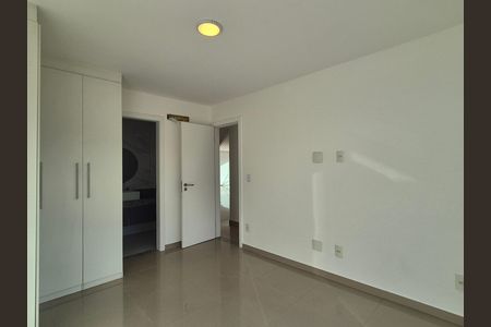 Apartamento para alugar com 275m², 3 quartos e sem vaga
