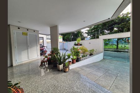 Apartamento para alugar com 275m², 3 quartos e sem vaga