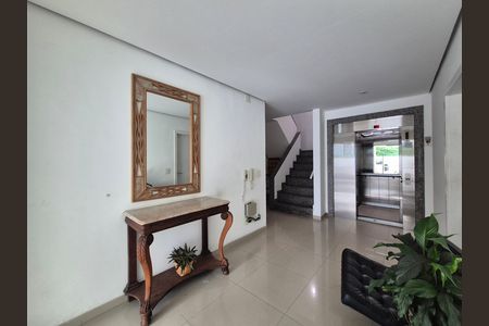Apartamento para alugar com 275m², 3 quartos e sem vaga