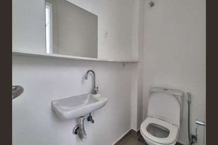 Apartamento para alugar com 275m², 3 quartos e sem vaga