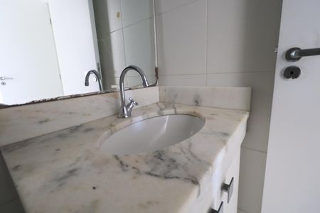 Apartamento à venda com 72m², 3 quartos e 1 vagaBanheiro da Suíte