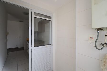 Apartamento à venda com 72m², 3 quartos e 1 vagaÁrea de Serviço