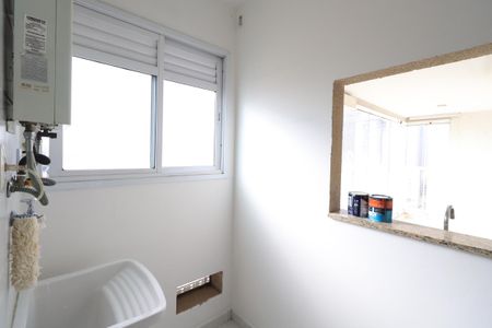 Apartamento à venda com 72m², 3 quartos e 1 vagaÁrea de Serviço