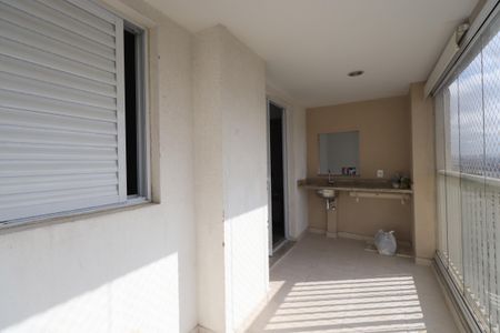 Apartamento à venda com 72m², 3 quartos e 1 vagaSacada