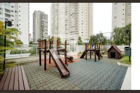 Apartamento à venda com 72m², 3 quartos e 1 vaga Apartamento à venda com 72m², 3 quartos e 1 vagaÁrea comum - Playground