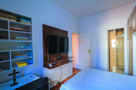 Apartamento à venda com 50m², 2 quartos e sem vaga Apartamento à venda com 50m², 2 quartos e sem vagaSuíte