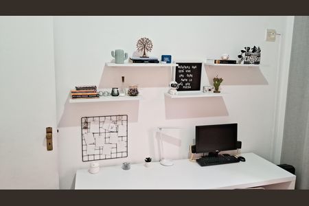 Casa à venda com 50m², 2 quartos e sem vaga