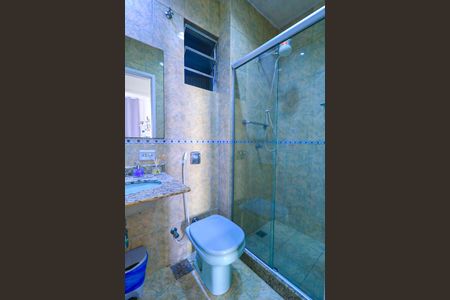 Apartamento à venda com 50m², 2 quartos e sem vaga Apartamento à venda com 50m², 2 quartos e sem vagaBanheiro social
