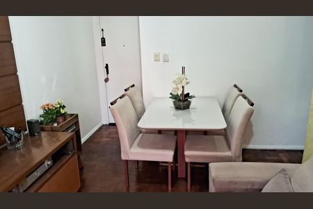 Casa à venda com 50m², 2 quartos e sem vaga