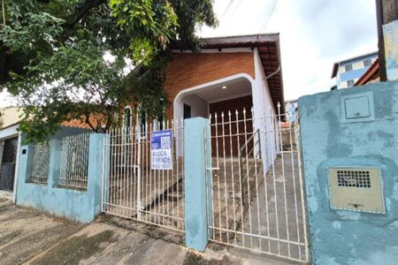 Casa para alugar com 300m², 3 quartos e 1 vaga Casa para alugar com 300m², 3 quartos e 1 vagaFachada do Prédio
