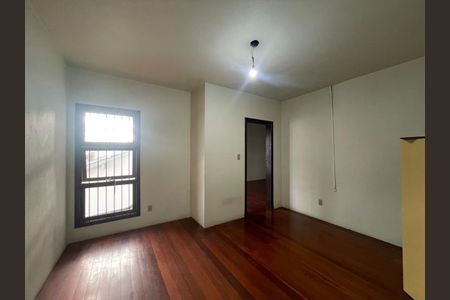 Casa para alugar com 283m², 3 quartos e 3 vagas