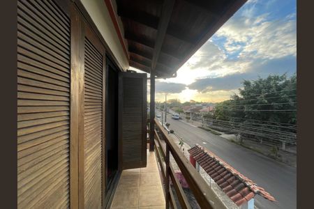 Casa para alugar com 283m², 3 quartos e 3 vagas