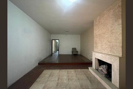 Casa à venda com 3 quartos, 283m² em Cristo Rei, São Leopoldo