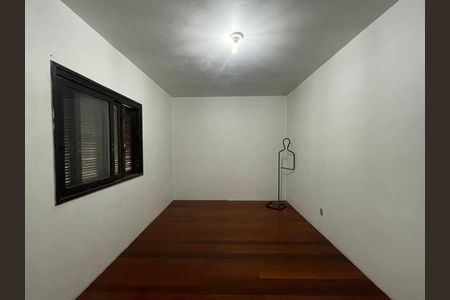 Casa para alugar com 283m², 3 quartos e 3 vagas