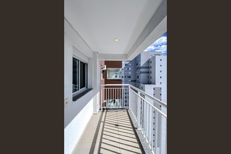 Apartamento à venda com 45m², 1 quarto e 1 vaga Apartamento à venda com 45m², 1 quarto e 1 vagaVaranda