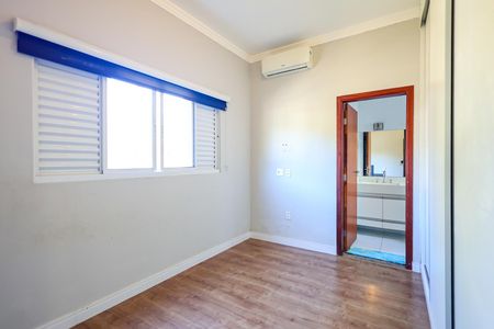Casa de condomínio para alugar com 300m², 5 quartos e 4 vagas Casa de condomínio para alugar com 300m², 5 quartos e 4 vagasSuite 1