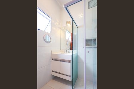 Casa de condomínio para alugar com 300m², 5 quartos e 4 vagas Casa de condomínio para alugar com 300m², 5 quartos e 4 vagasBanheiro da Suíte 4