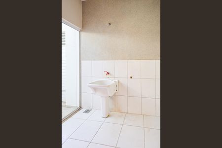 Casa de condomínio para alugar com 300m², 5 quartos e 4 vagas Casa de condomínio para alugar com 300m², 5 quartos e 4 vagasLavanderia