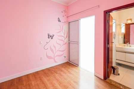 Casa de condomínio para alugar com 300m², 5 quartos e 4 vagas Casa de condomínio para alugar com 300m², 5 quartos e 4 vagasSuite 4