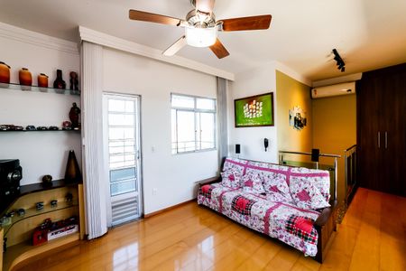 Apartamento à venda com 165m², 3 quartos e 2 vagasSala