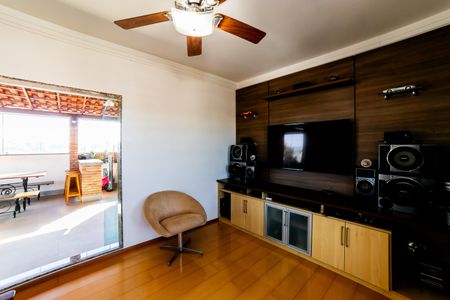 Apartamento à venda com 165m², 3 quartos e 2 vagasSala