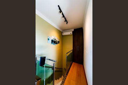Apartamento à venda com 165m², 3 quartos e 2 vagasEscada
