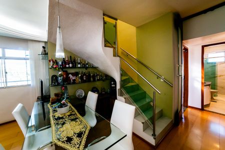 Apartamento à venda com 165m², 3 quartos e 2 vagasSala