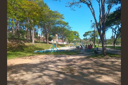 Área Verde de casa de condomínio para alugar com 2 quartos, 109m² em Chácaras Pousada do Vale, São José dos Campos