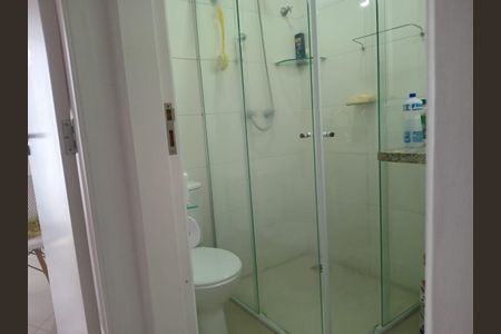 Casa de condomínio para alugar com 109m², 2 quartos e 2 vagas Casa de condomínio para alugar com 109m², 2 quartos e 2 vagasBanheiro
