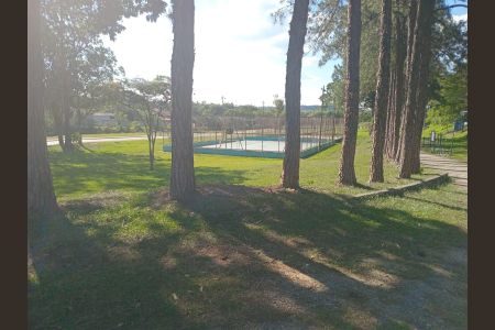 Casa de condomínio para alugar com 109m², 2 quartos e 2 vagas Casa de condomínio para alugar com 109m², 2 quartos e 2 vagasÁrea Verde