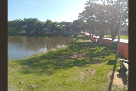 Casa de condomínio para alugar com 109m², 2 quartos e 2 vagas Casa de condomínio para alugar com 109m², 2 quartos e 2 vagasÁrea Verde