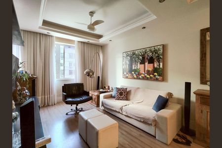 Apartamento à venda com 110m², 3 quartos e 1 vaga Apartamento à venda com 110m², 3 quartos e 1 vagaSala