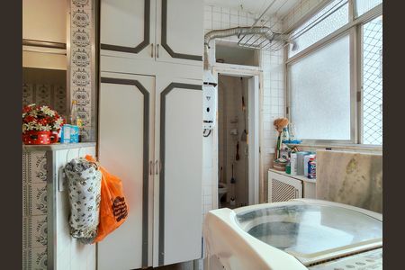 Apartamento à venda com 110m², 3 quartos e 1 vaga Apartamento à venda com 110m², 3 quartos e 1 vagaÁrea de Serviço