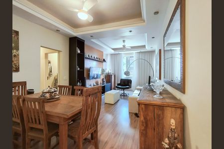 Apartamento à venda com 110m², 3 quartos e 1 vaga Apartamento à venda com 110m², 3 quartos e 1 vagaSala