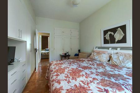 Apartamento à venda com 110m², 3 quartos e 1 vaga Apartamento à venda com 110m², 3 quartos e 1 vagaQuarto 2