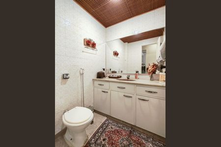 Apartamento à venda com 110m², 3 quartos e 1 vaga Apartamento à venda com 110m², 3 quartos e 1 vagaBanheiro Corredor