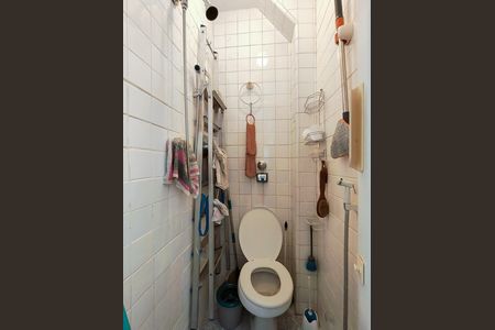 Apartamento à venda com 110m², 3 quartos e 1 vaga Apartamento à venda com 110m², 3 quartos e 1 vagaBanheiro de serviço