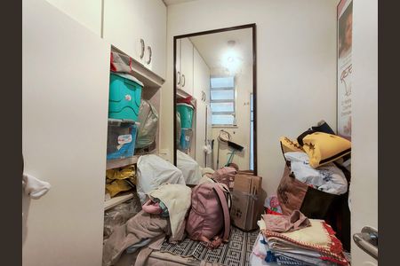 Apartamento à venda com 110m², 3 quartos e 1 vaga Apartamento à venda com 110m², 3 quartos e 1 vagaQuarto de Serviço