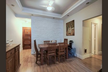 Apartamento à venda com 110m², 3 quartos e 1 vaga Apartamento à venda com 110m², 3 quartos e 1 vagaSala