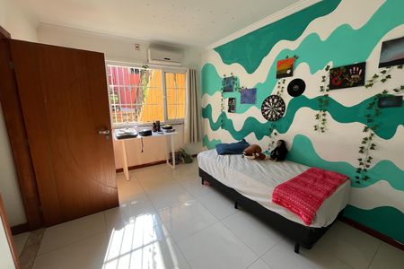 Casa para alugar com 580m², 6 quartos e 4 vagas