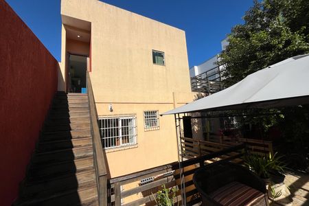 Casa para alugar com 580m², 6 quartos e 4 vagas