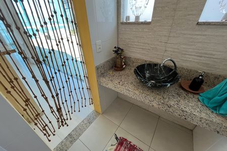 Casa para alugar com 580m², 6 quartos e 4 vagas