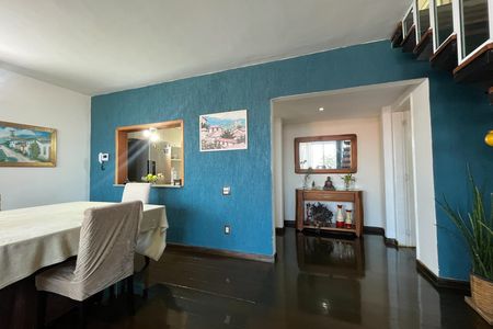 Casa para alugar com 580m², 6 quartos e 4 vagas