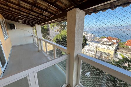 Casa para alugar com 580m², 6 quartos e 4 vagas