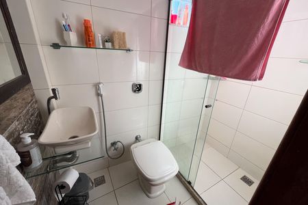 Casa para alugar com 580m², 6 quartos e 4 vagas